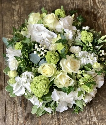 Classic White & Green Posy