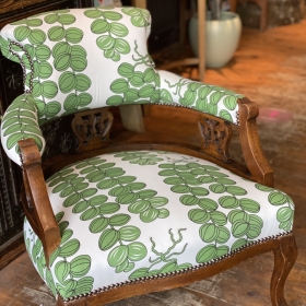 VINTAGE GIFTS