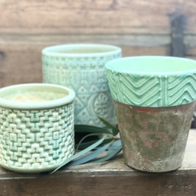 POTS & VASES