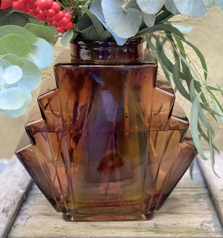 Amber Deco style Amaryllis vase