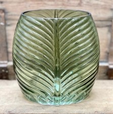 Green oval Leaf Vase