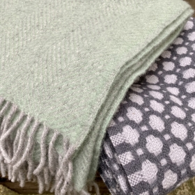 British wool blanket  in Green & grey two tone