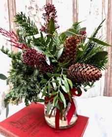 Festive Vintage French Vase Design