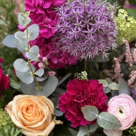 LUXURY MOTHERS DAY VASE