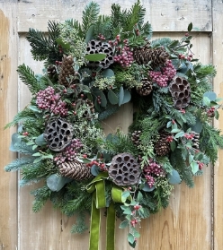 Luxury Cone and Berry Wreath